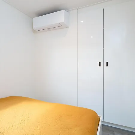 Semesterbostad La Serafat