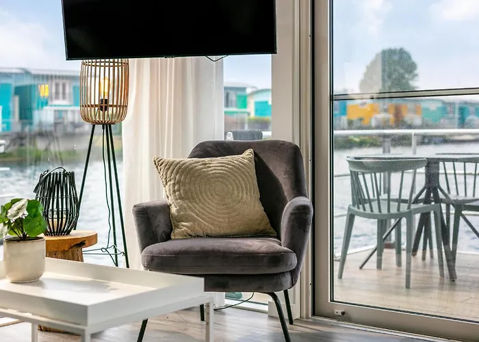 La Serafat Semesterbostad *