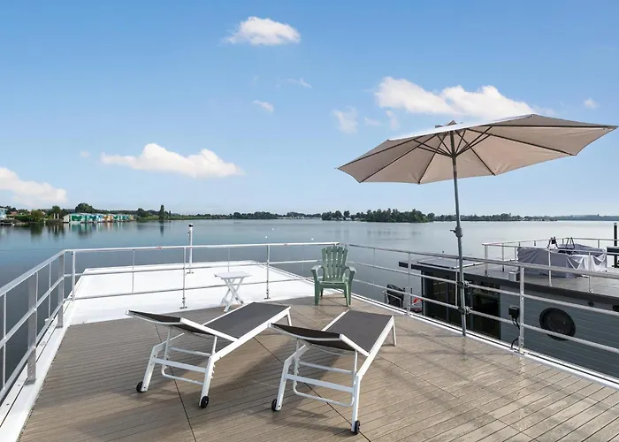 Semesterbostad La Serafat *