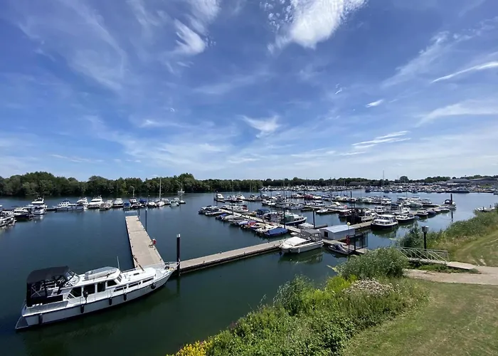 La Serafat Maasbommel